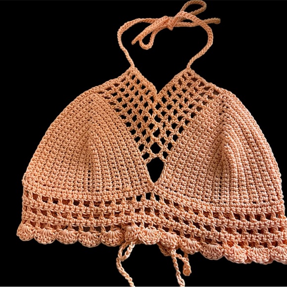 HAND CRAFTED CROCHET HALTER SMALL CROP BOHO HIPPIE OFF THE SHOULDER CROP TOP - Picture 2 of 7